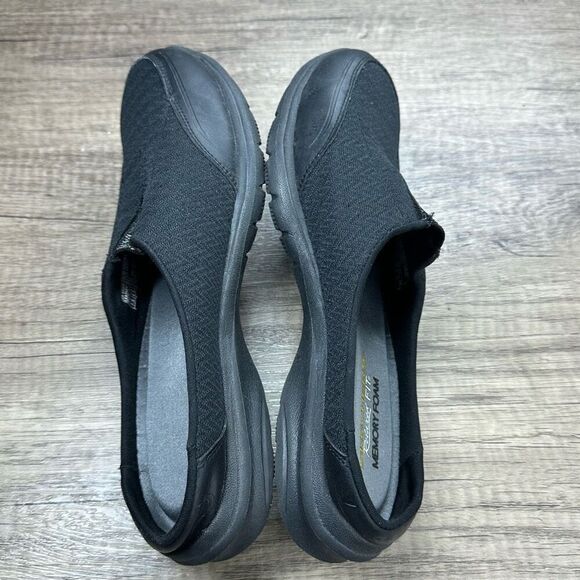 Skechers~Women’s~Black Relaxed Air Memory Foam Slip On Mules~Size 7.5 - Picture 7 of 9